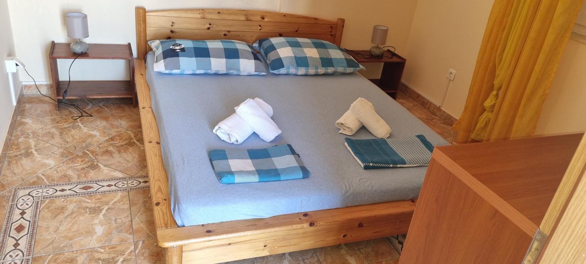 Apartments Barisic Hrvatskih Zrtava 404 Seget Vranjica โตรกีร์ ภายนอก รูปภาพ