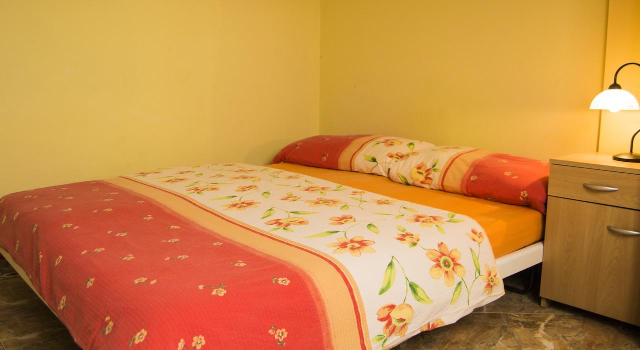 Apartments Barisic Hrvatskih Zrtava 404 Seget Vranjica โตรกีร์ ห้อง รูปภาพ