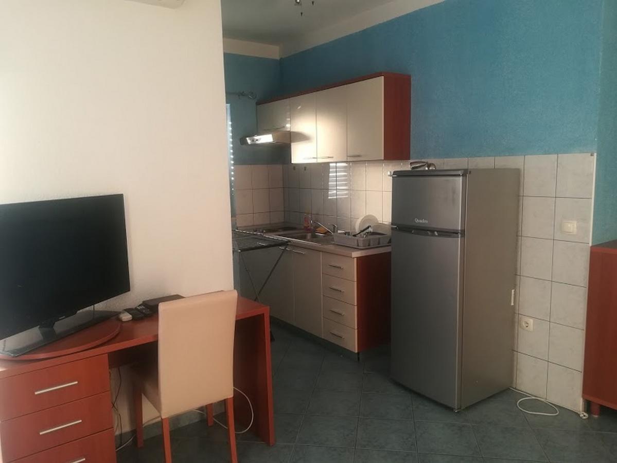 Apartments Barisic Hrvatskih Zrtava 404 Seget Vranjica โตรกีร์ ภายนอก รูปภาพ