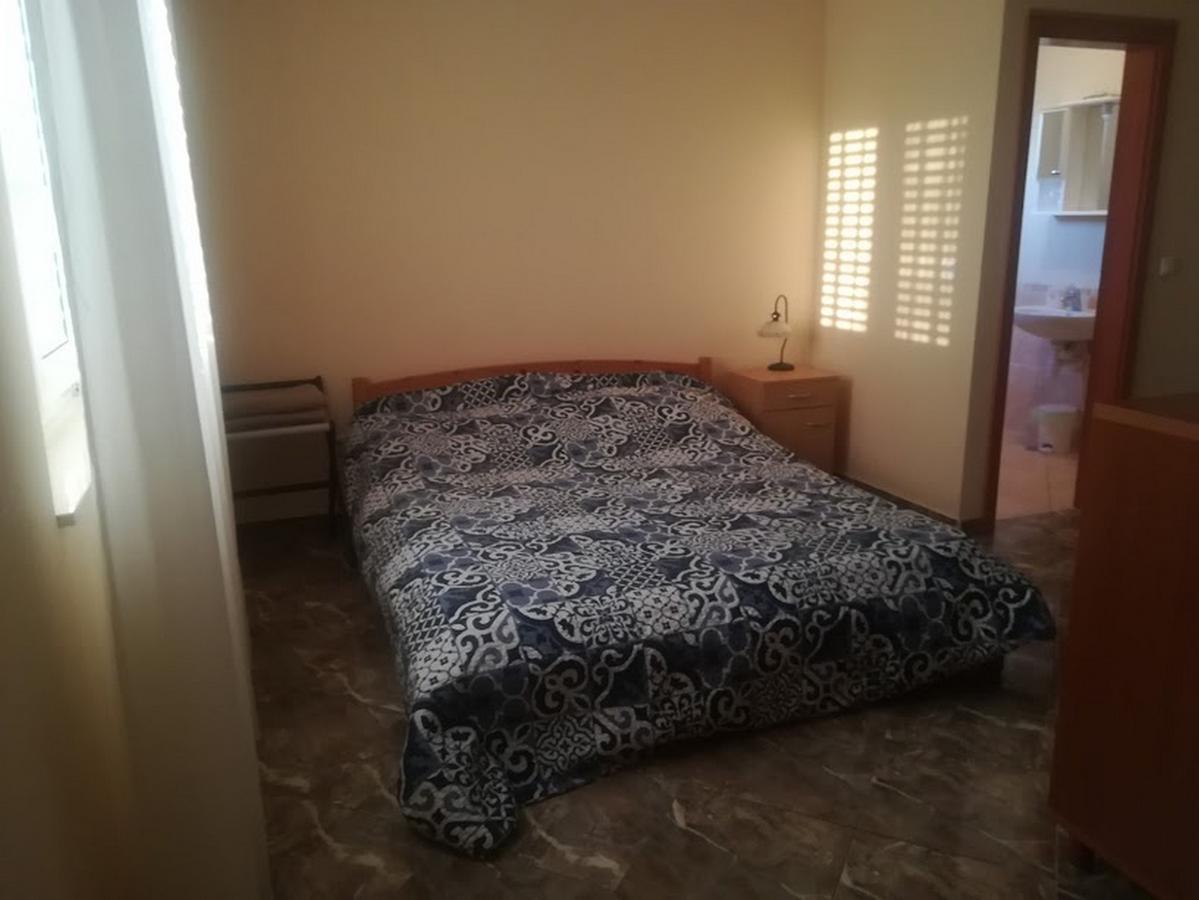Apartments Barisic Hrvatskih Zrtava 404 Seget Vranjica โตรกีร์ ภายนอก รูปภาพ