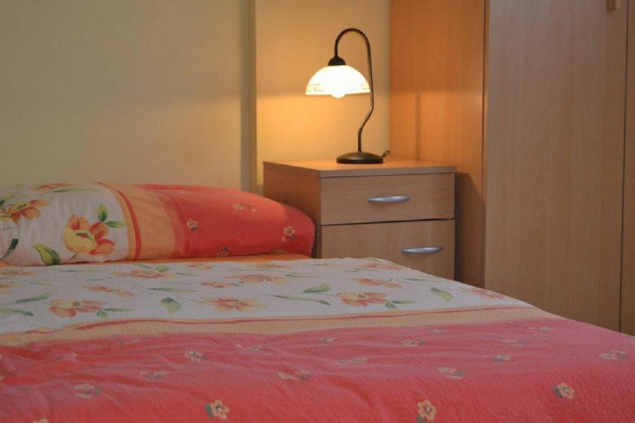 Apartments Barisic Hrvatskih Zrtava 404 Seget Vranjica โตรกีร์ ภายนอก รูปภาพ